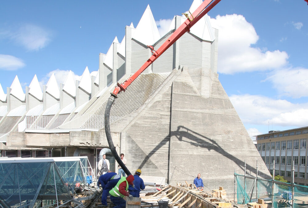 Sede del IPCE: reparación de patios