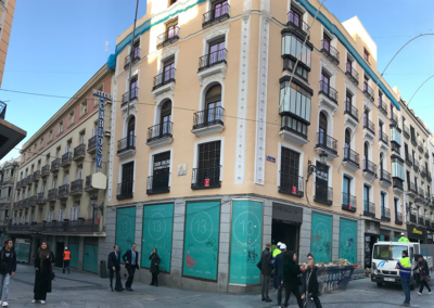 Galería comercial en calle Preciados, Madrid