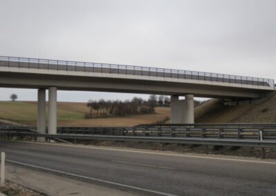 Puente A-3. km 153. Recrecido de pilar