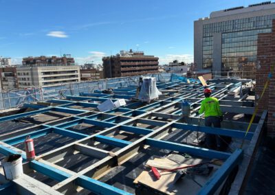 Bancadas para las instalaciones del edificio, Madrid